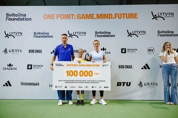 Хроніка першого турніру ONE POINT: від матчів до «Гранту на мрію»