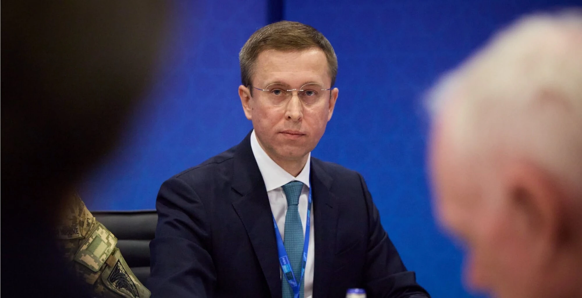 Відсторонення керівництва Сенс Банку: що ухвалив уряд 19 серпня