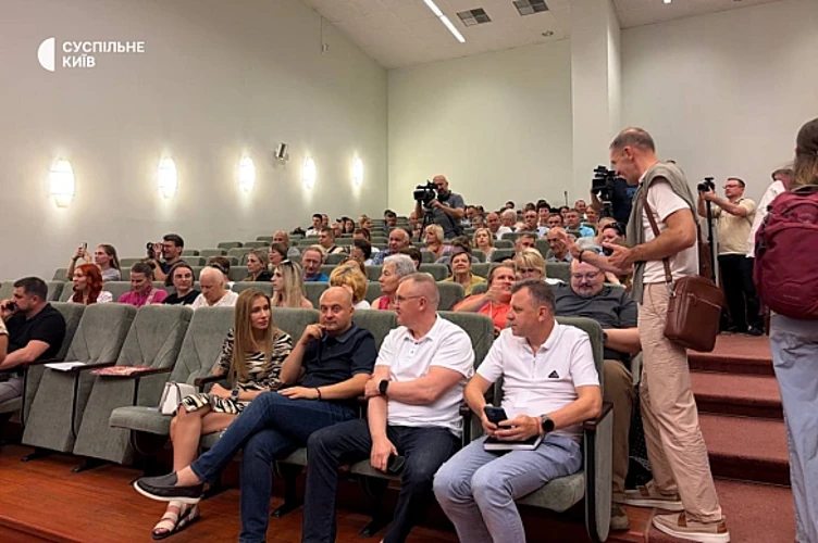 На Теремках призупинили тепломережу: два тижні на перевірку маршруту без вирубки
