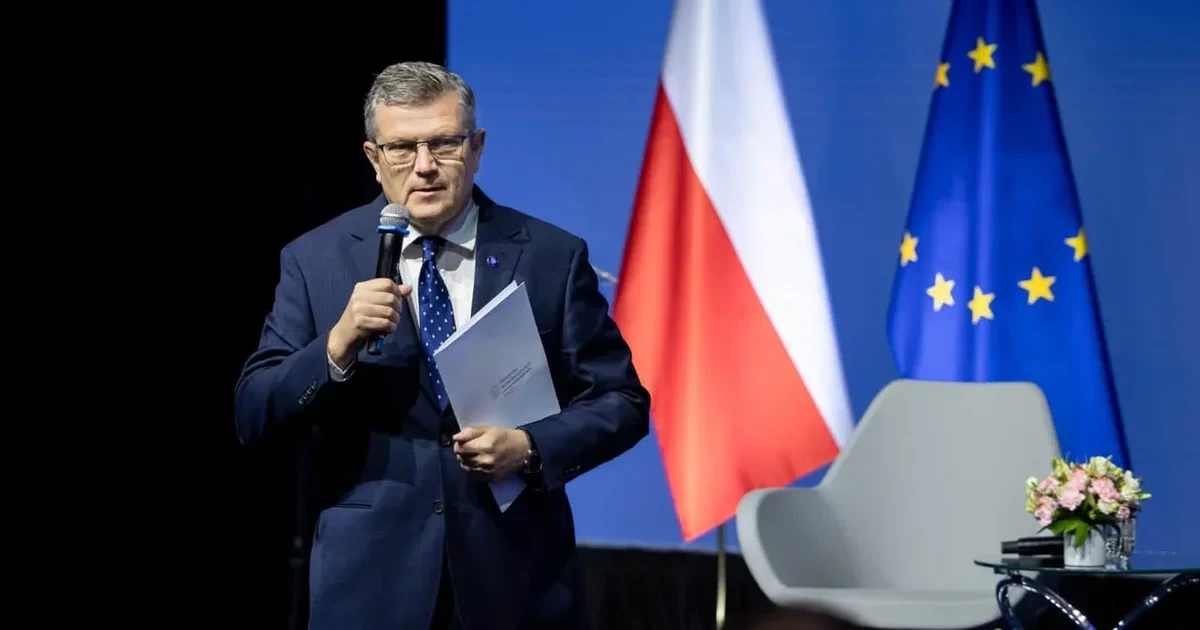Польські державні діячі Дональд Туск і Владислав Косіняк-Камиш