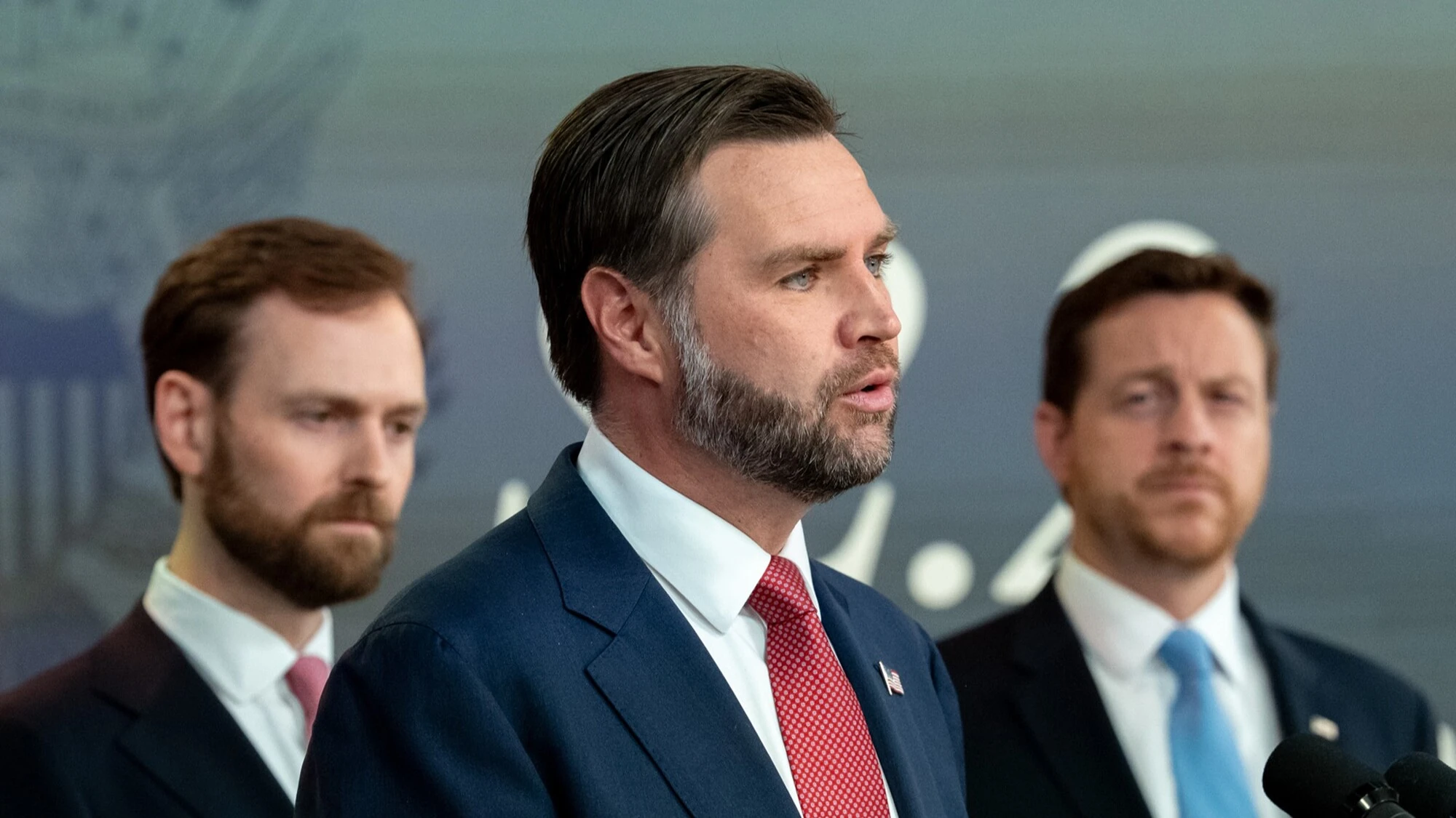 Джей Ді Венс на пресконференції 21 жовтня 2026 року